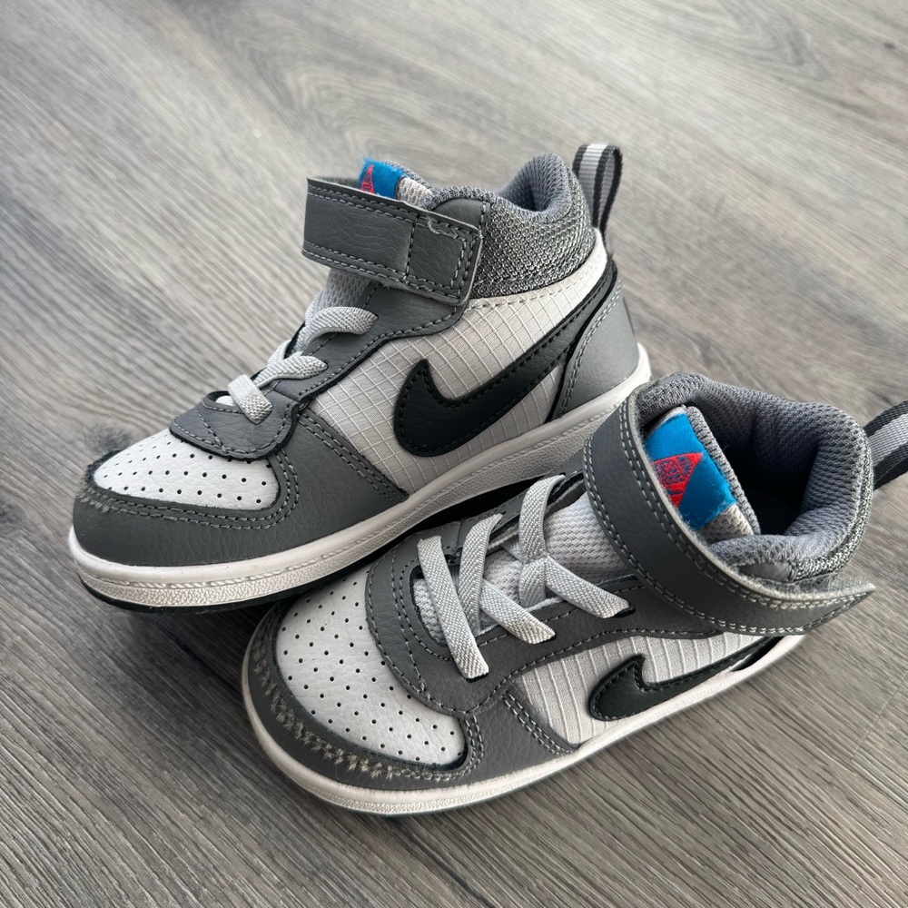 Nike Court Borough Mid Toddler Shoes
